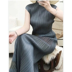 Pleated Women Dress Turtleneck Long Dress Elegant Vintage Dress